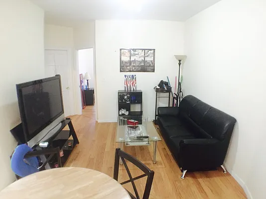 Rented by Bohemia Realty Group | media 37