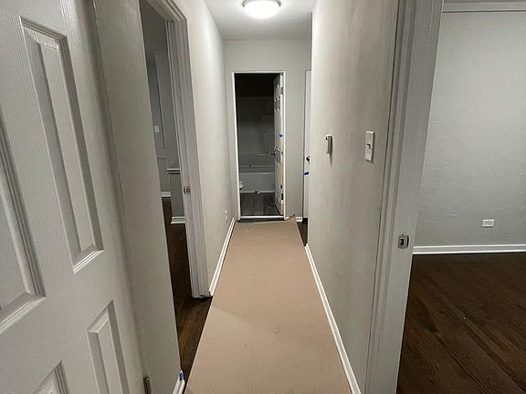 4th image of 443 Prairie Ave #1