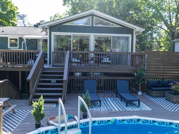 216 Roberta Dr, Hendersonville, TN 37075