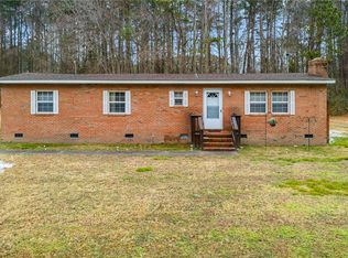 301 Osprey Rd, Cardinal, VA 23025