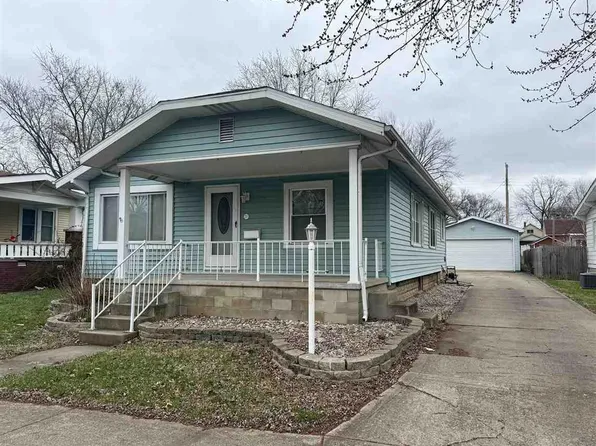 217 N French St, Sullivan, IN 47882