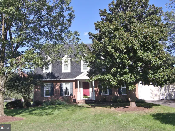 221 Rock Ridge Rd, Millersville, MD 21108