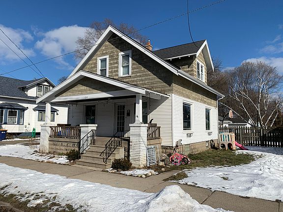 2nd image of 1244 Powers Ave NW