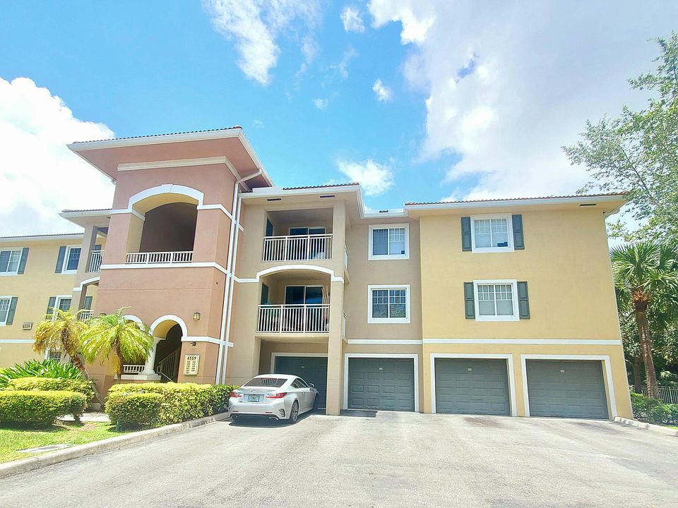 1st image of 6559 Emerald Dunes Dr APT 105