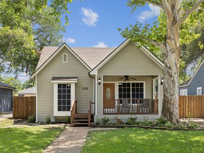 1226 Mountain Lake Rd, Dallas, TX, 75224