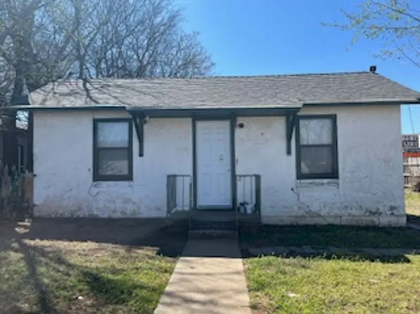 2006 NW Floyd Ave, Lawton, OK 73507