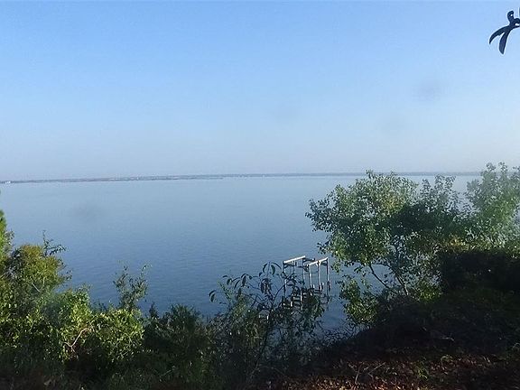2nd image of 8562 Scenic Hwy