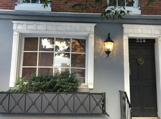 328 S 15th St APT 1, Philadelphia, PA 19102