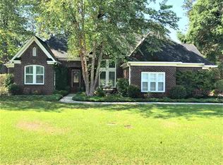 102 Horseshoe Bend Blvd, Kathleen, GA 31047