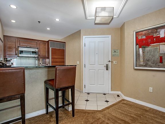 3rd image of 145 E Harmon Ave #3221