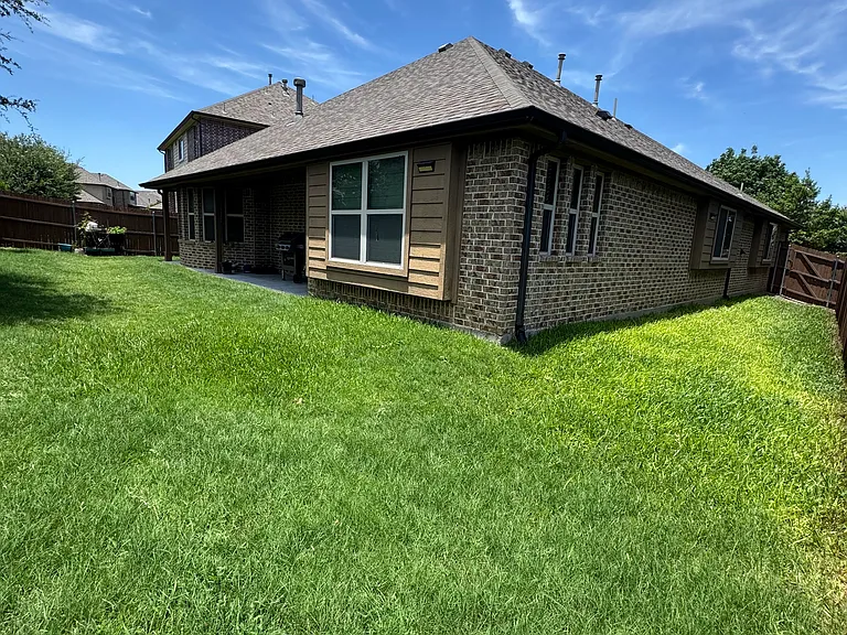 2324 Kemerton Dr — Photo 38
