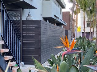 1237 Amherst Ave #3JVHJ3FPJ, Los Angeles, CA 90025