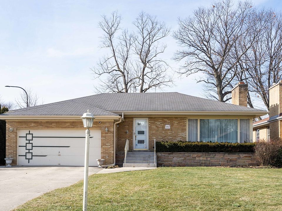1st image of 6402 N Kolmar Ave