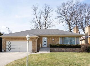 6402 N Kolmar Ave, Lincolnwood, IL 60712