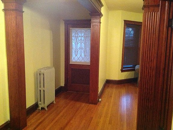 4th image of 12722 Greenwood Ave APT 1
