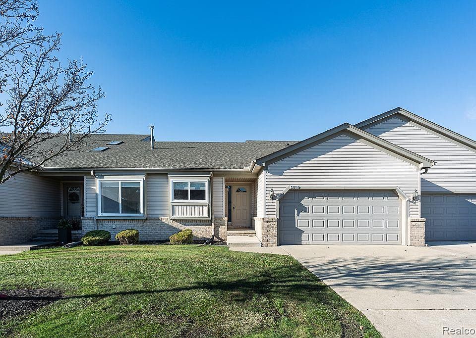 1st image of 53307 Pineridge Dr