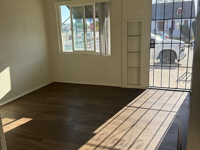 4505 Dawson Ave #4505 — Photo 4