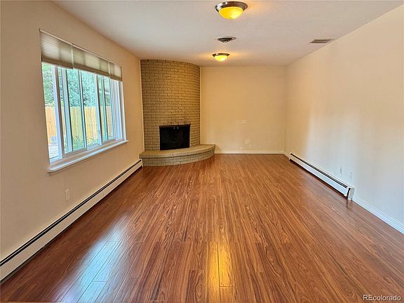 3rd image of 1424 S Lima Street