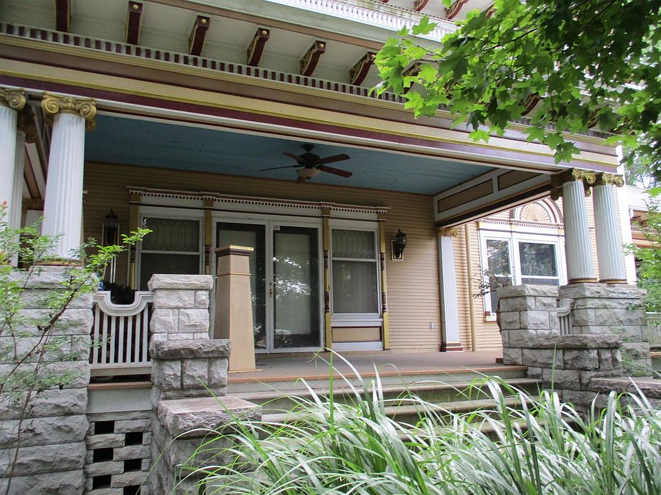 918 6th St, Oswego, KS 67356 Zillow