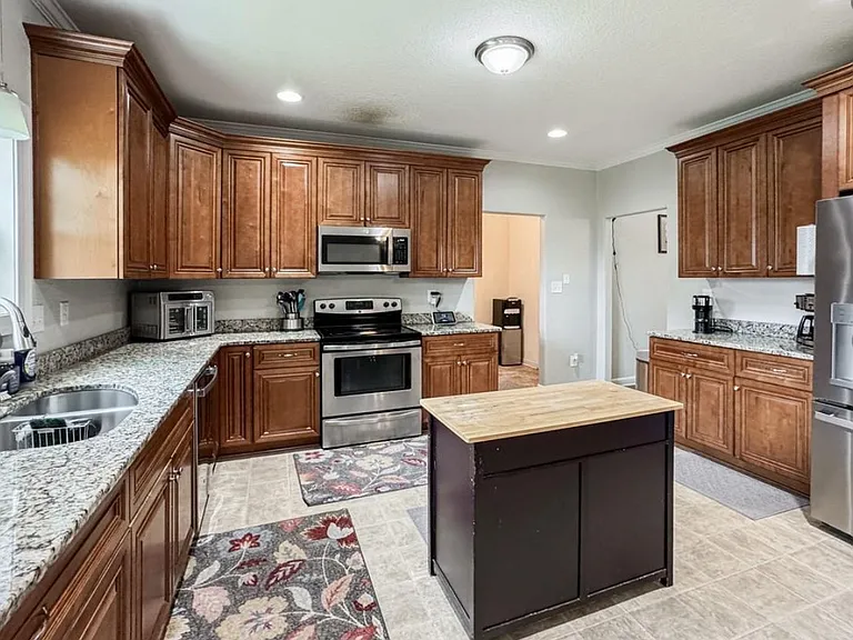1620 Great Bridge Blvd — Photo 4