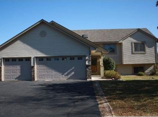 8918 Loch Lomond Blvd, Minneapolis, MN 55443