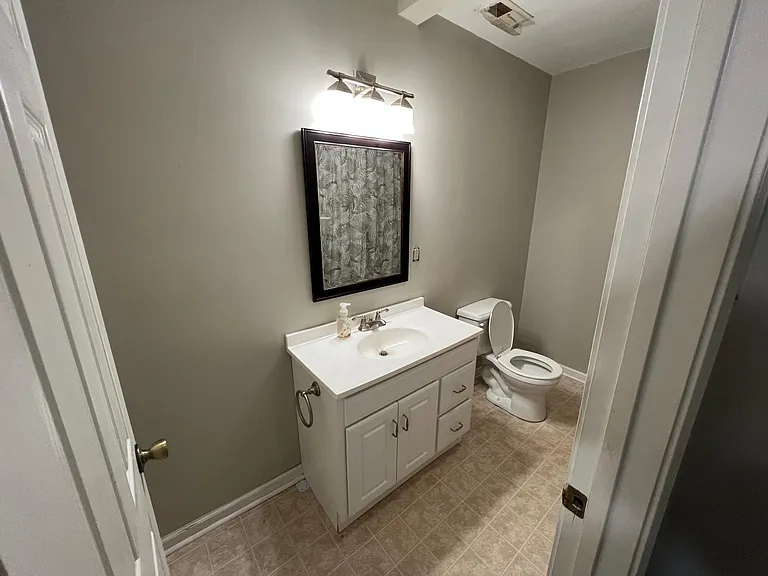 2107 Richardson Dr #1 — Photo 6