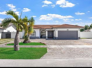 20331 SW 130th Ct, Miami, FL 33177