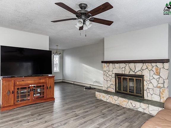 5th image of 4741 Harvard Cir