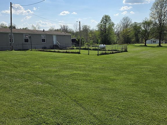2nd image of 1701 Bentley Rd