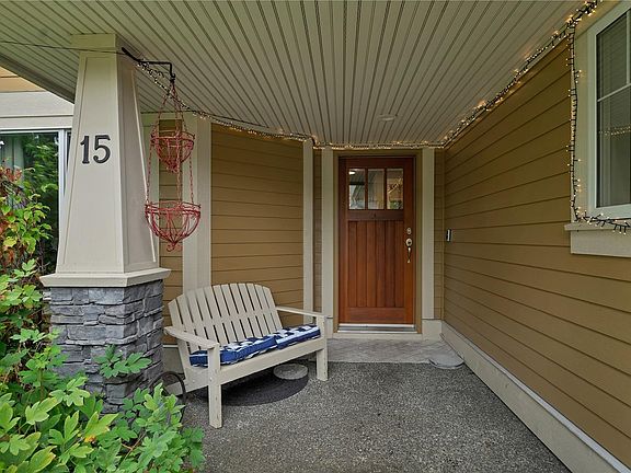 2nd image of 769 Merecroft Rd #15