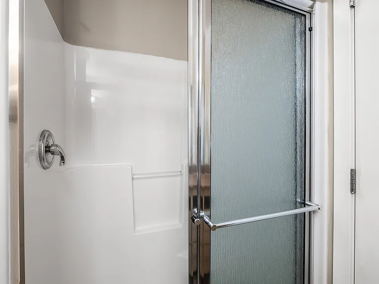 2 bedroom - Bathroom