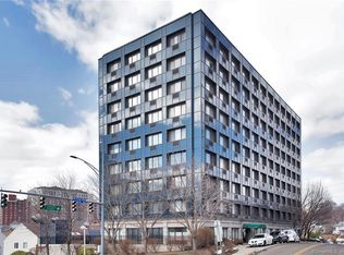 300 Broad St APT 205, Stamford, CT 06901