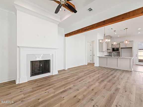2nd image of 106 Newtown Dr