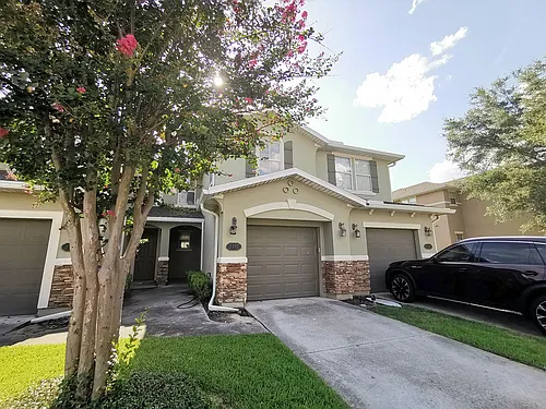 2352 Sunset Bluff Dr Photo 1