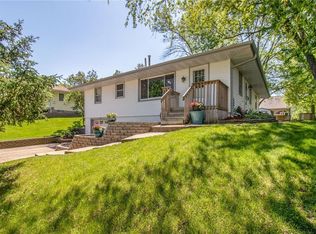 4591 Fairview Dr, Pleasant Hill, IA 50327