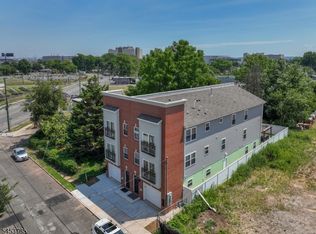 34 Garibaldi Ave, Newark City, NJ 07114