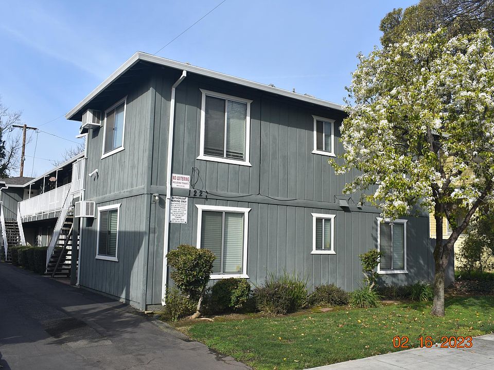 1st image of 1227 N Commerce St APT 5
