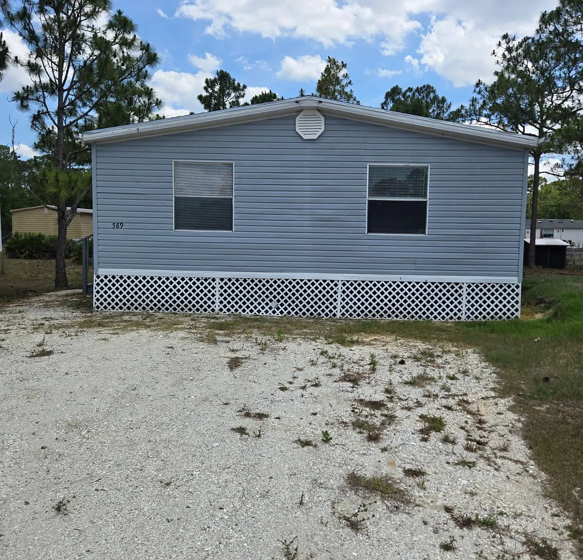 4 bed, 2016 sqft, $1,450 — Photo 2