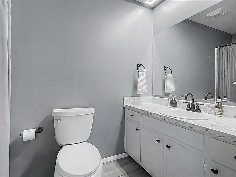 6258 Western Hills Ave — Photo 19