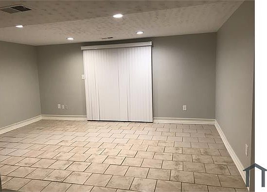 4th image of 6455 Lacrosse Ln NE