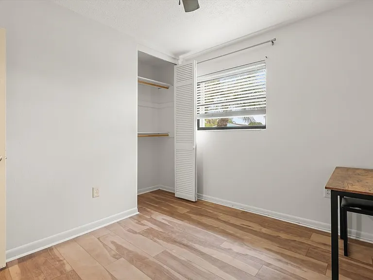 314 Princeton Ave — Photo 13