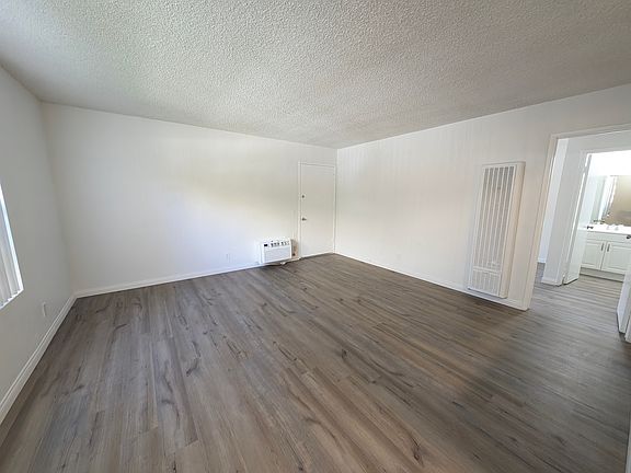5th image of 5057 Klump Ave #1A
