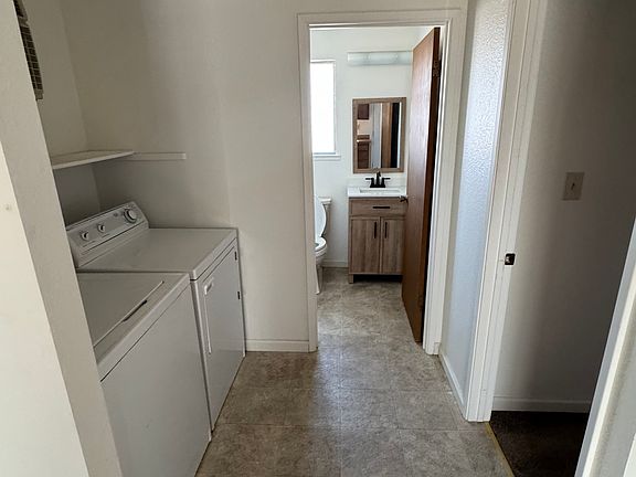 5th image of 3419 Dirk Ct