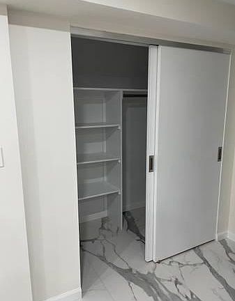 5th image of 20 Rossiter Ave #1