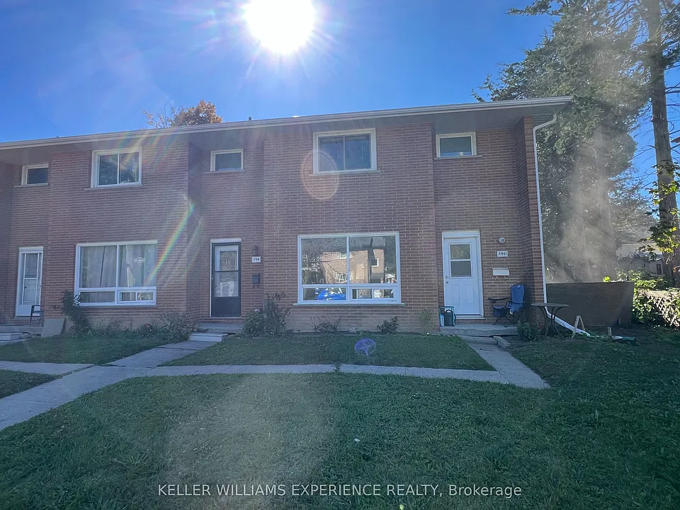 196 Owen St