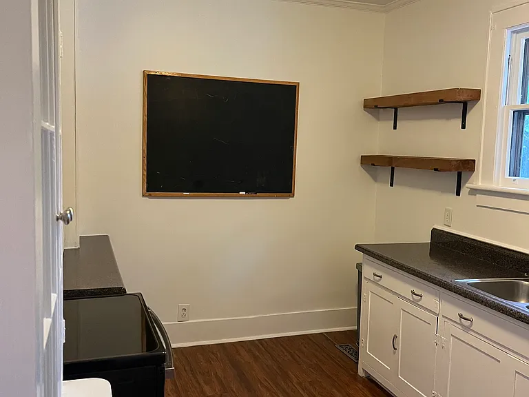 115 Pinehurst Ave — Photo 13