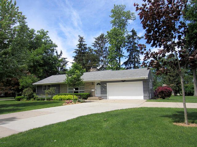 1st image of 298 Honey Ln