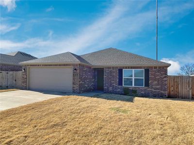 925 W Aiden Dr, Siloam Springs, AR, 72761