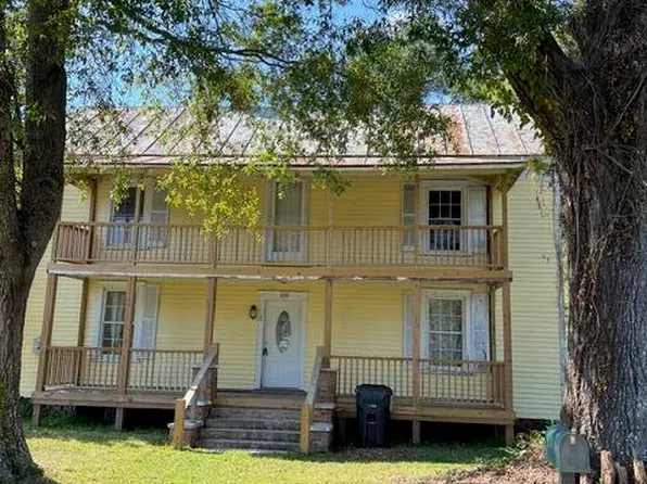 610 Jenkins Avenue, Maysville, NC 28555