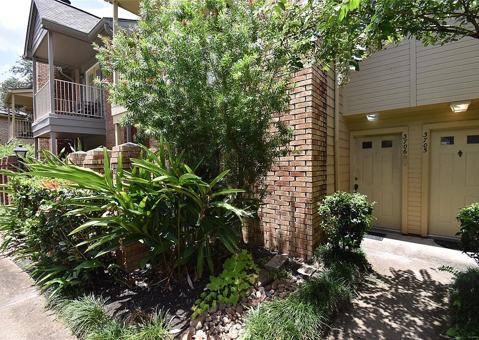 1st image of 11201 Lynbrook Dr APT 3706